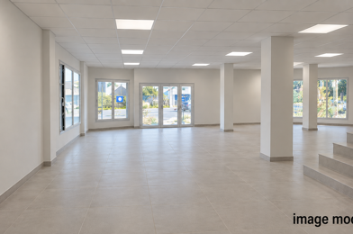 Commerce  2700 €