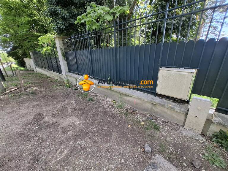 BEAU TERRAIN 960 M² COULOMMIERS PROCHE CENTRE VILLE — photo 1