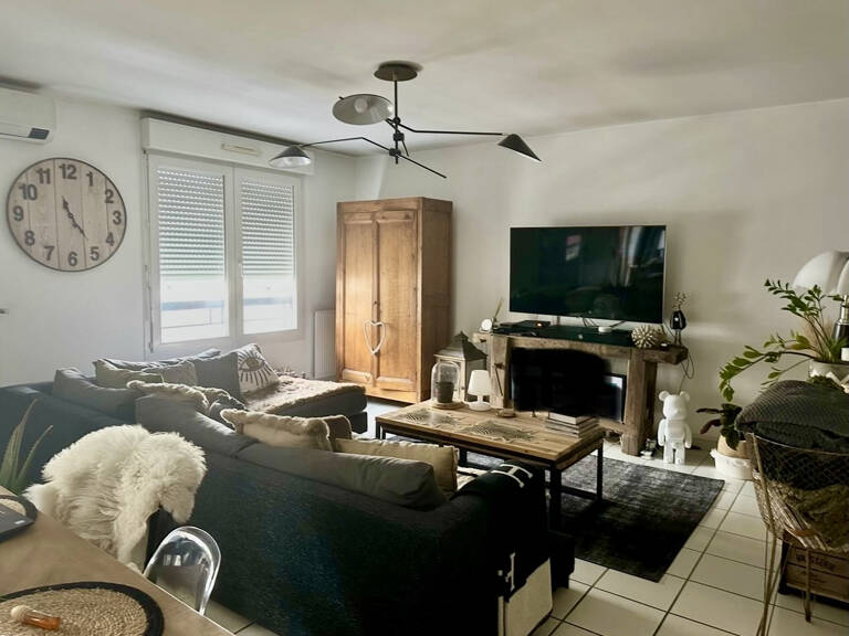 Charpennes - Appartement T3 de 68m2 avec balcon et cave. — photo 1