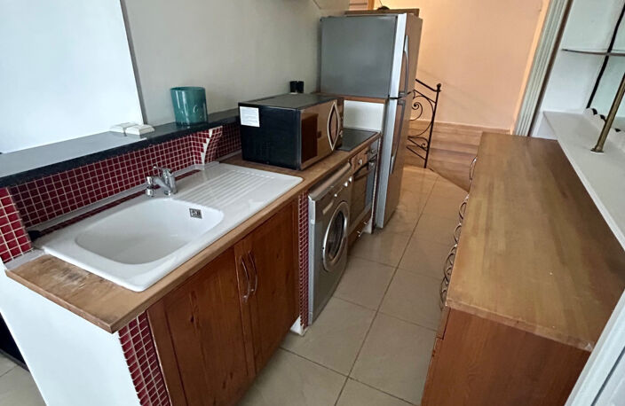 LYON 9 / LYON 5 LOCATION APPARTEMENT TYPE 3 MEUBLE 2 CHAMBRE — photo 3