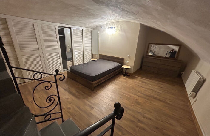 LYON 9 / LYON 5 LOCATION APPARTEMENT TYPE 3 MEUBLE 2 CHAMBRE — photo 4