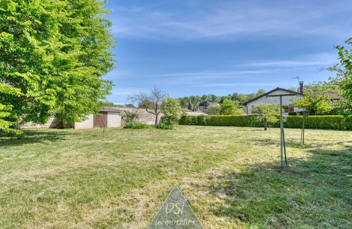 DAGNEUX --   TERRAIN RARE – 698 m² – SECTEUR TRÈS RECHERCHÉ – LIBRE CONSTRUCTEUR   — photo 2