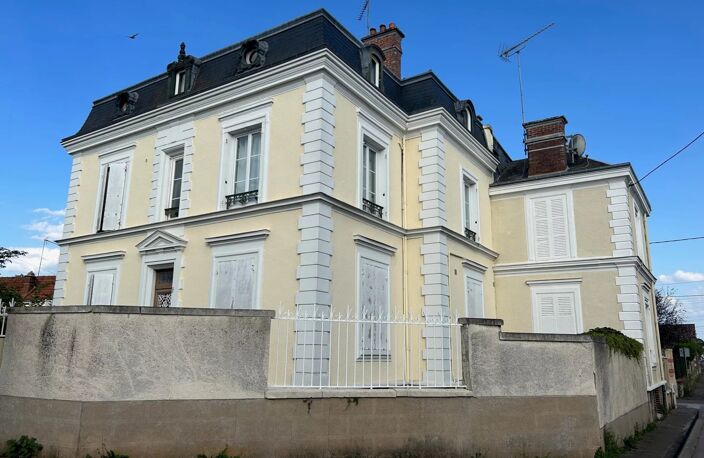 A LOUER - Appartement 2 pièces meublé situé à NOGENT LE NOGENT LE ROI — photo 2