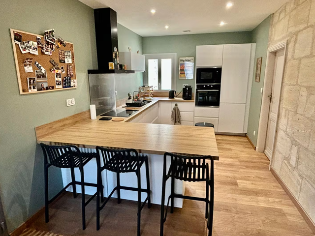 Appartement 2 pièces dans la pierre bordelaise — photo du bien