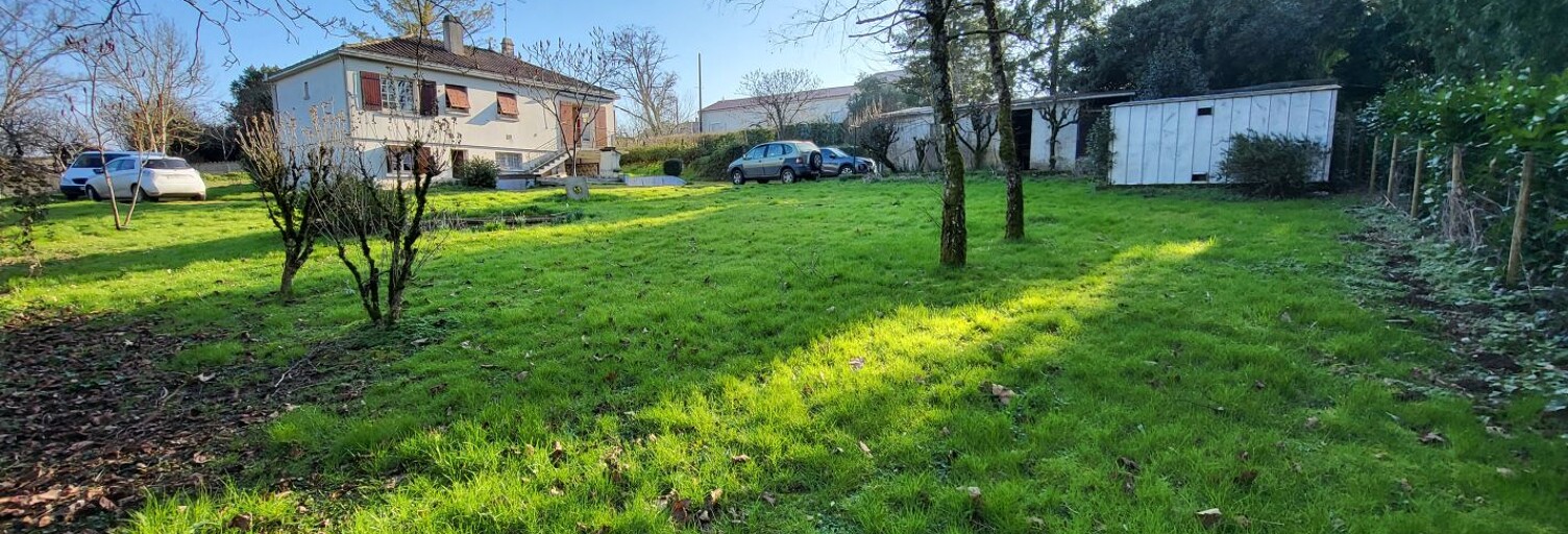 Maison 8 Pièces 133 m² à vendre à Saint-Hilaire-des-Loges (85240)