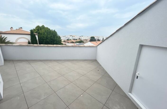3 Pièces avec terrasse et 2 parkings — photo 2