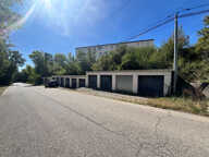 Garage Laragne Monteglin 1 pièce(s) — photo 4