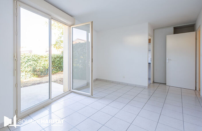 À vendre : Bel appartement en rez-de-jardin, avec places de parking dans une résidence calme sécurisée — photo 2