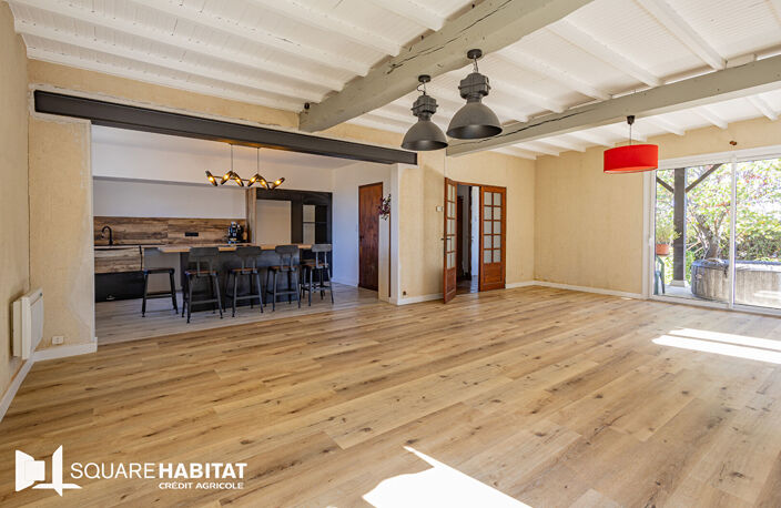 AUCH Maison T5 avec grand garage et jolie terrain. — photo 3