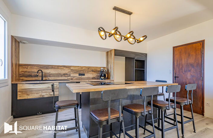 AUCH Maison T5 avec grand garage et jolie terrain. — photo 4