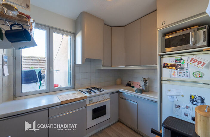 Appartement T3 de 45 m² avec grande terrasse de 32 m², cave et place de parking - Bagnères-de-Bigorre — photo 5