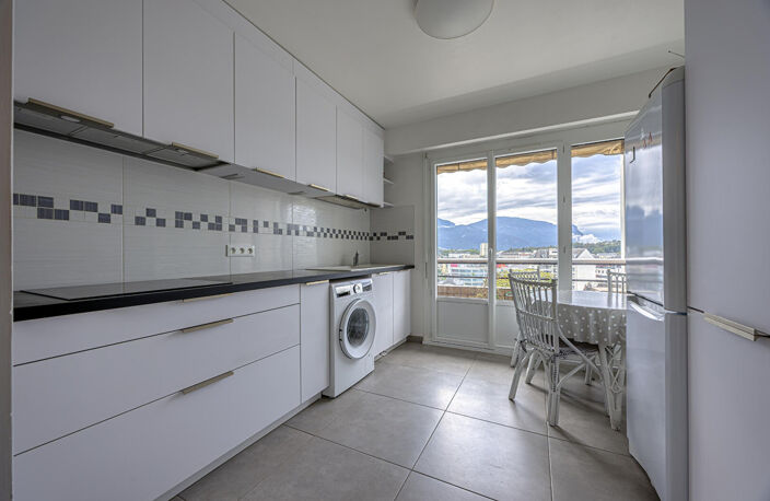 Appartement Chambery 3 pièce(s) 67 m2 — photo 3