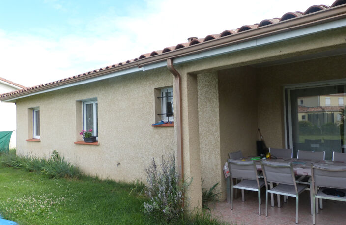 Maison T4 de 110 m² de plain pied avec jardin de 900m² — photo 2