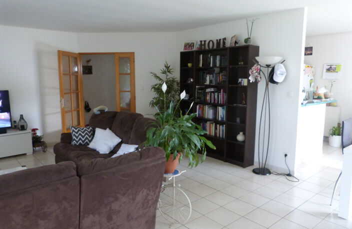 Maison T4 de 110 m² de plain pied avec jardin de 900m² — photo 5