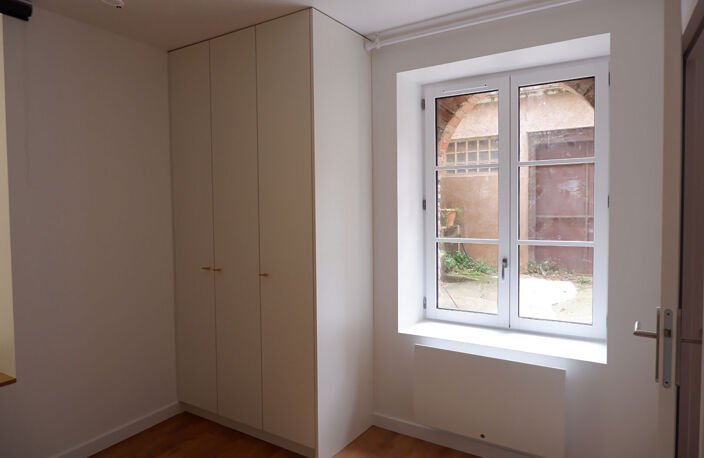 Appartement rénové T2 de 32m²  meublé - RDC — photo 2
