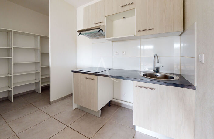 Appartement Coeur Castanet Tolosan 3 pièce(s) 68 m2 — photo 2