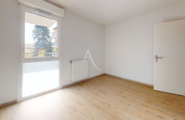 Appartement Coeur Castanet Tolosan 3 pièce(s) 68 m2 — photo 3