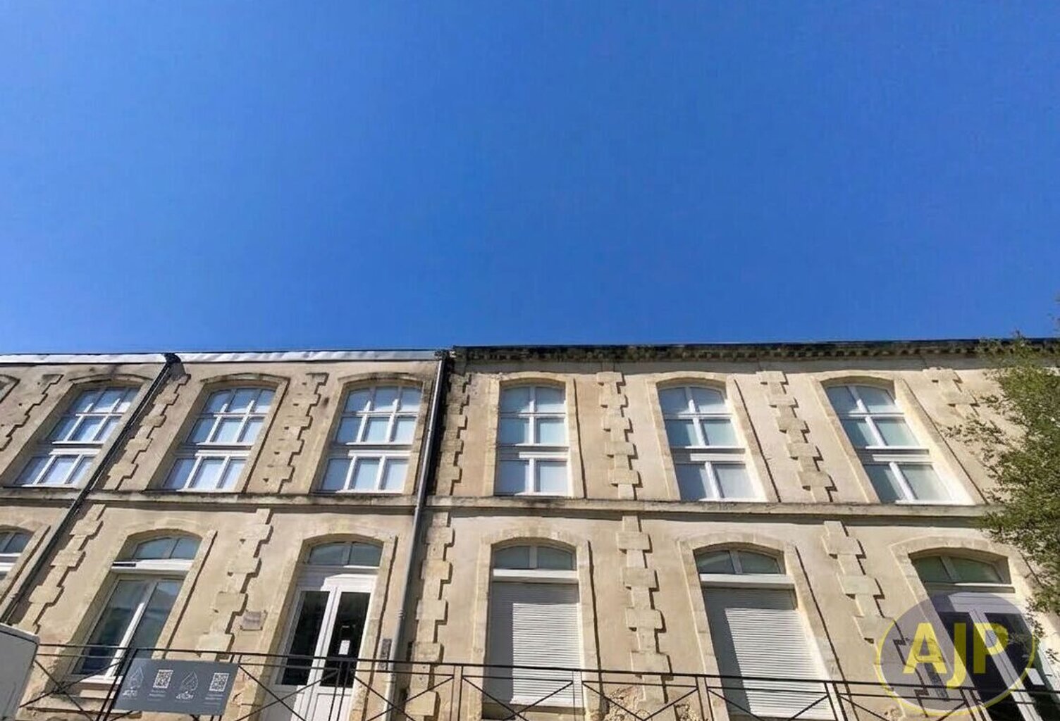 Appartement Bordeaux 3 pièces 56.90 m2 — photo 1