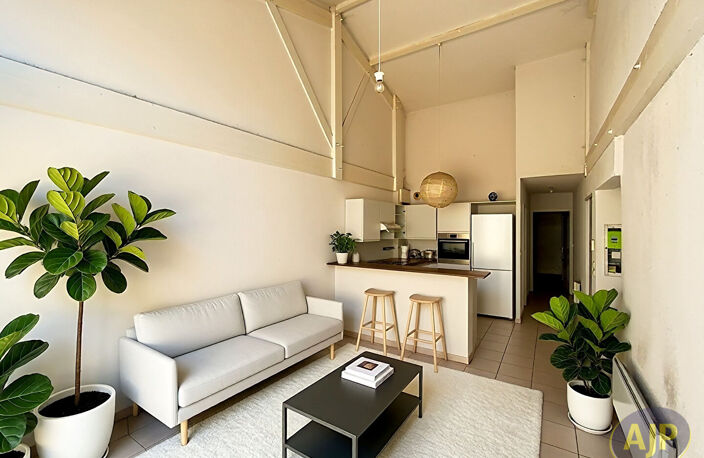 Appartement Bordeaux 3 pièces 56.90 m2 — photo 2