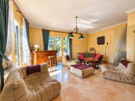 Villeneuve-lès-Avignon   Maison indépendante 8 pièces de 212 — photo 4