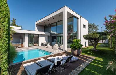 EXCLUSIVITÉ – SAINTE-FOY-LÈS-LYON | Propriété d’architecte par Vieillard de 220 m² — photo du bien