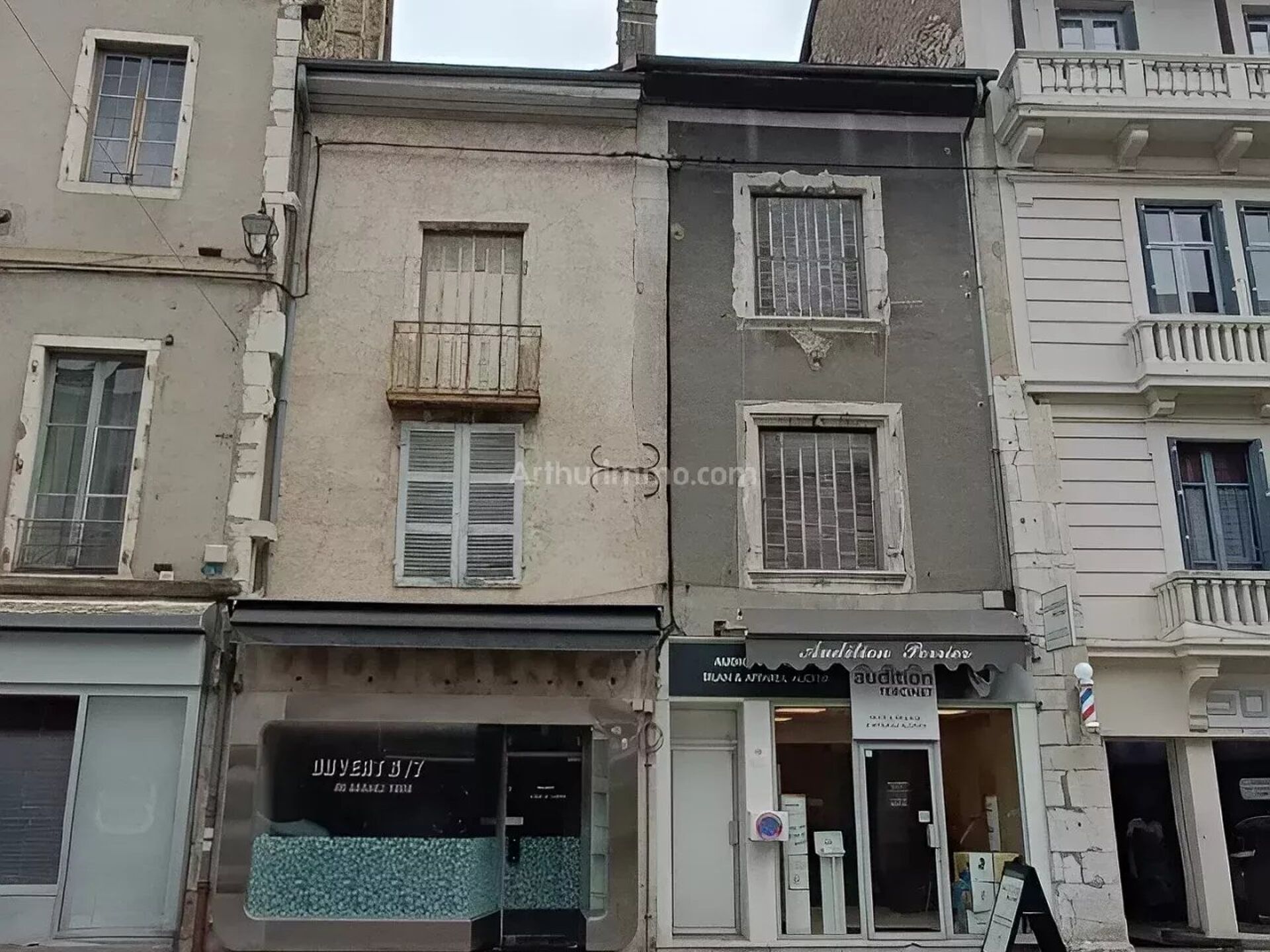 Immeuble 571 m² · à Belley · 571 m² · 155 000 €