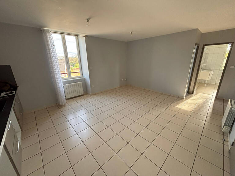 Appartement Type 4 quartier calme — photo 1