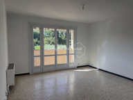 Rognac, Appartement de type 3 avec cave privative — photo 4