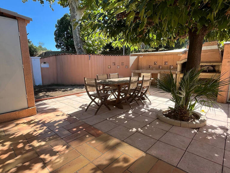LES MILLES VILLA MEUBLEE GARAGE JARDIN — photo 1