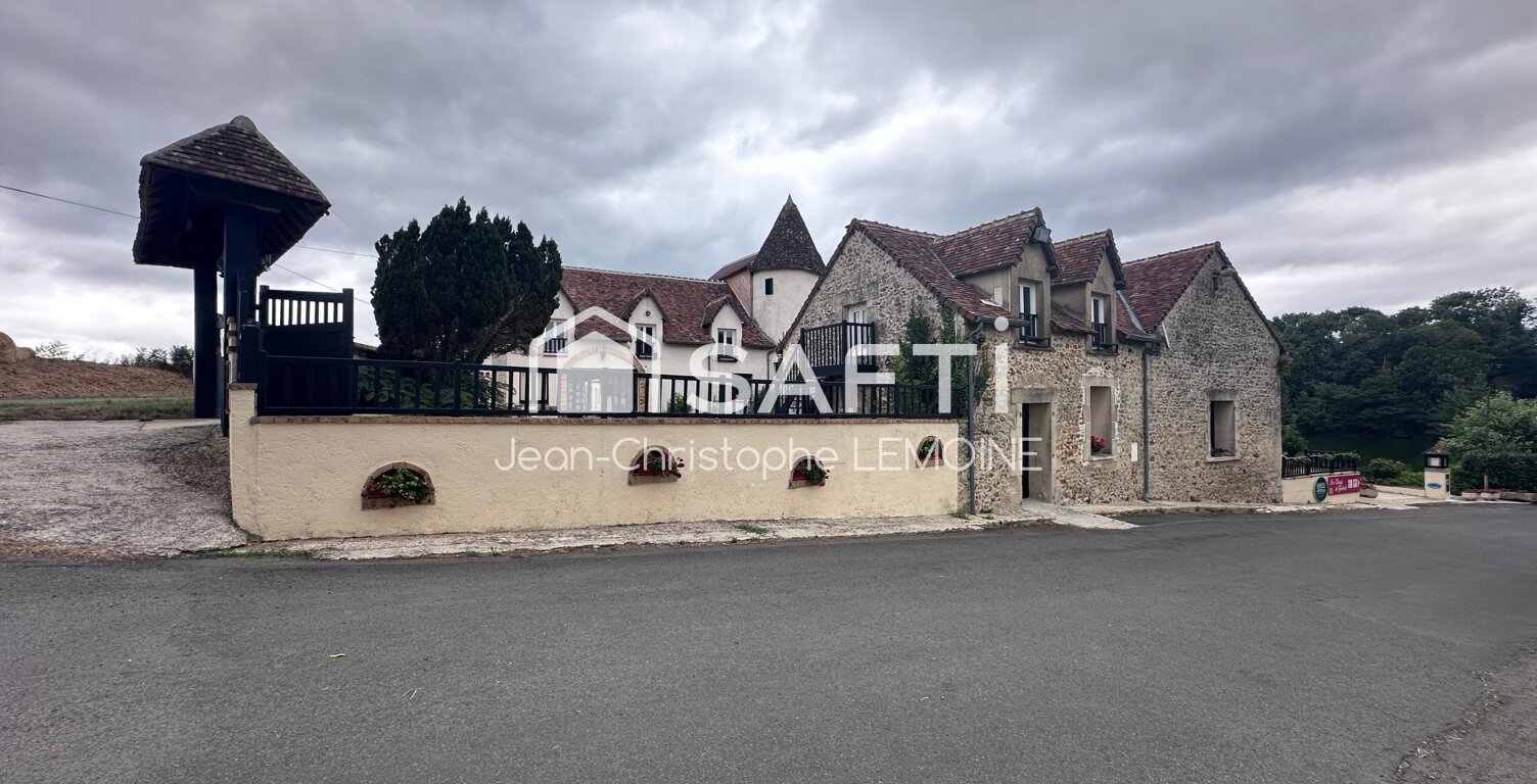 Villa de 2200 m2, 9 ha d'étang et foret. — photo 1
