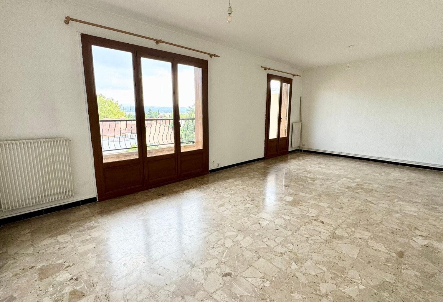 AIX EN PROVENCE - Appartement type 3 de 64m² — photo 1