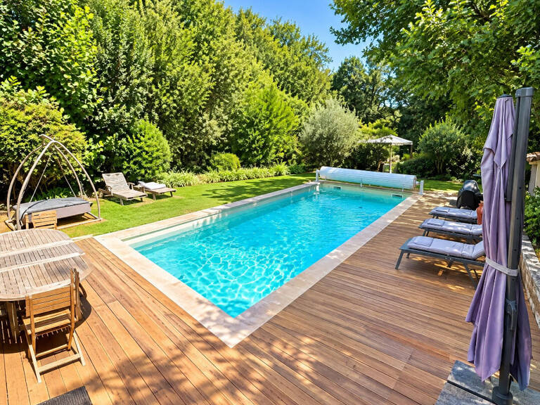BOUC BEL AIR - Bastide type 6 de 200m² sur 4000 m² de terrain — photo 1