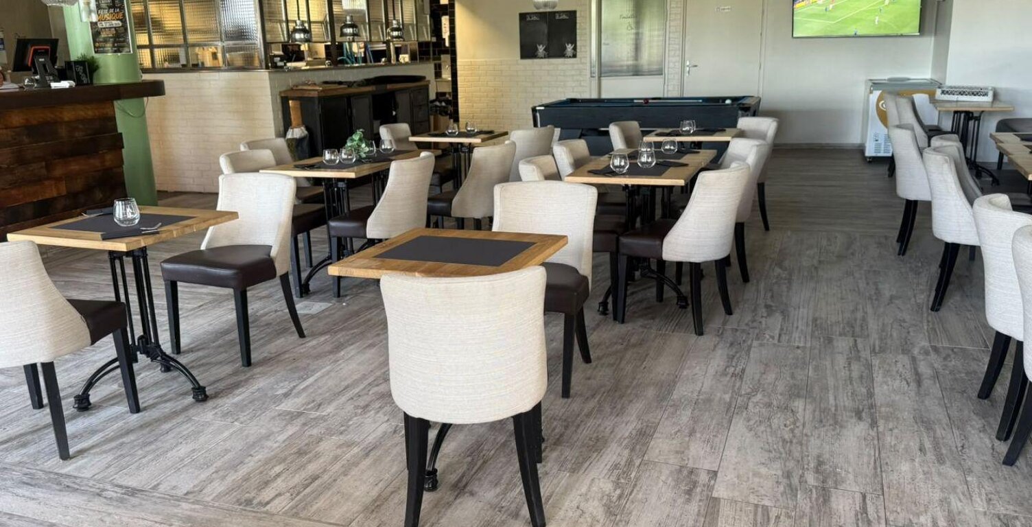 Vente Restaurant 465 m&sup2; — photo 1