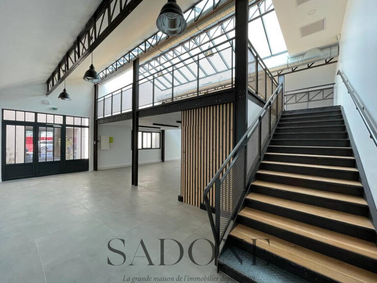 A louer Bureaux Levallois Perret 140 m2 — photo 1