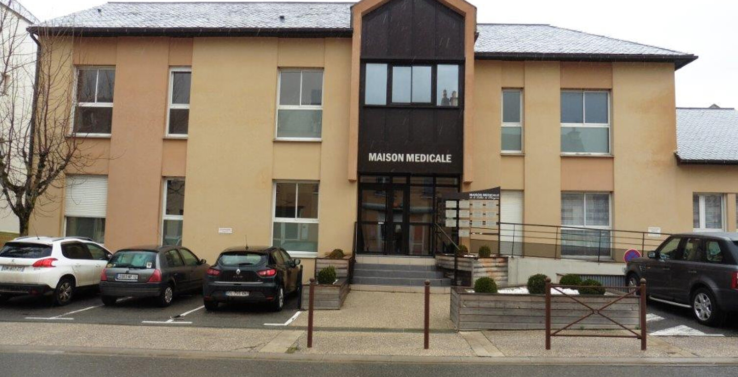 LAISSAC : Local situé dans la Maison Médicale — photo 1