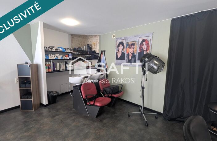 SALON DE COIFFURE DE 90 M² ENTRE SAINT JEAN D'ANGELY ET COGNAC — photo 4