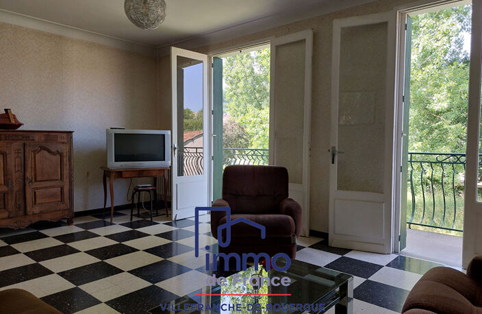 Maison familiale de 127 m² avec 6 chambres et jardin clos — photo 3