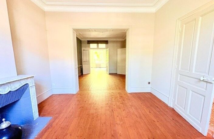À VENDRE  VALENCIENNES  AVENUE DE LIÈGE GARAGE6 CHAMBRES — photo 2
