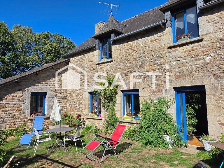 Belle Maison en pierres en campagne — photo 1