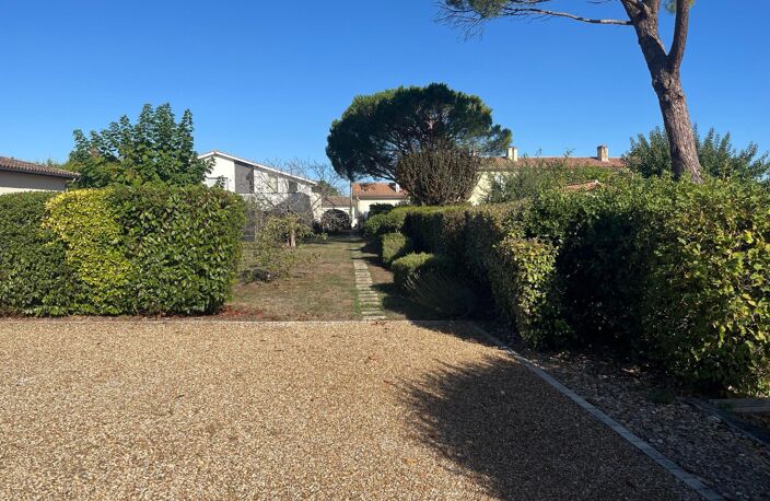 Terrain 800 m2 constructible sur Vayres — photo 4