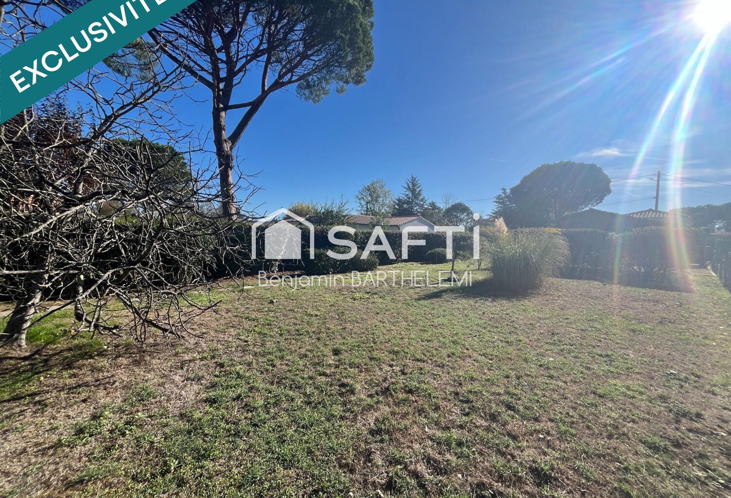 Terrain 800 m2 constructible sur Vayres — photo 1