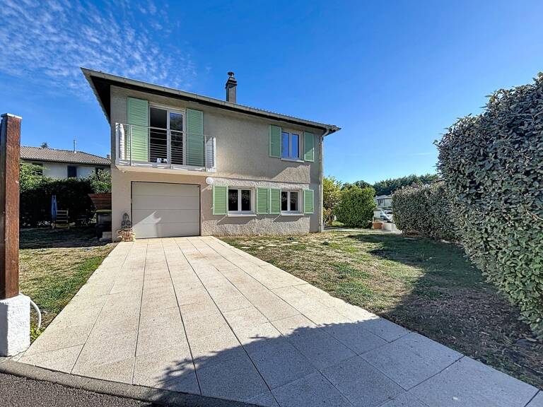 Maison individuelle au coeur d'un joli quartier — photo 1
