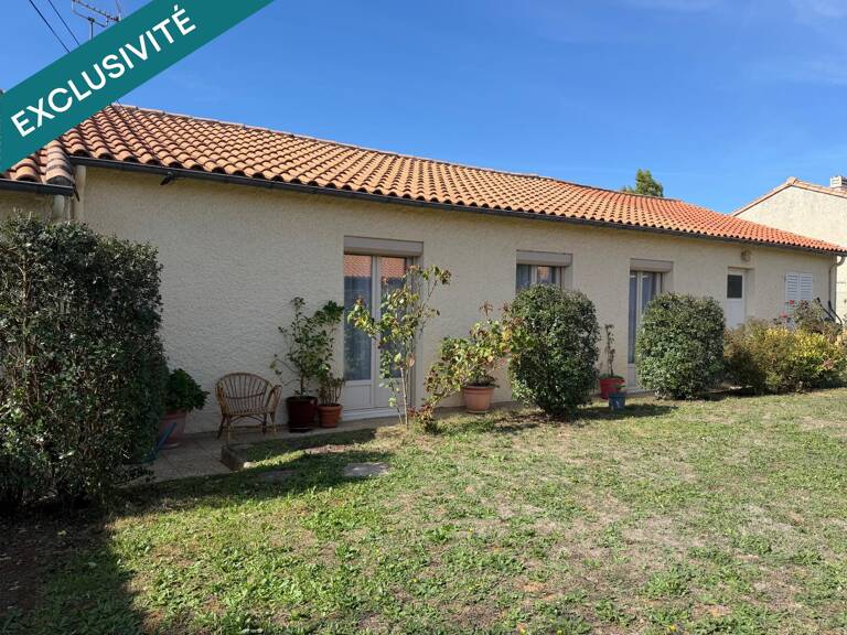 Pavillon de plain pied 3ch, garage et jardin — photo 1