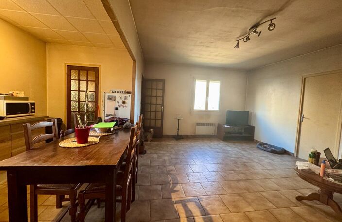 Maison louée avec annexe et garage — photo 3