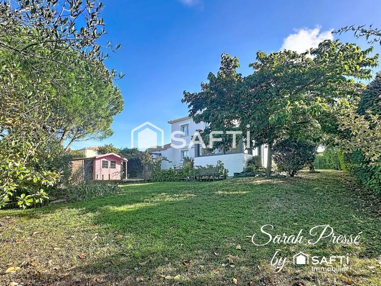 Maison familiale avec vie de plain-pied, véranda et jardin  Le Loroux-Bottereau — photo 1
