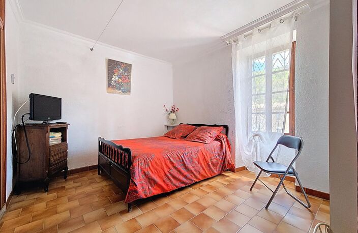 Charmante maison de village avec cheminée au cœur de Saint-Étienne-Estréchoux  Idéal premier achat ou pied-à-terre — photo 5