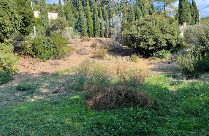 Terrain constructible de 1000m2 — photo 4