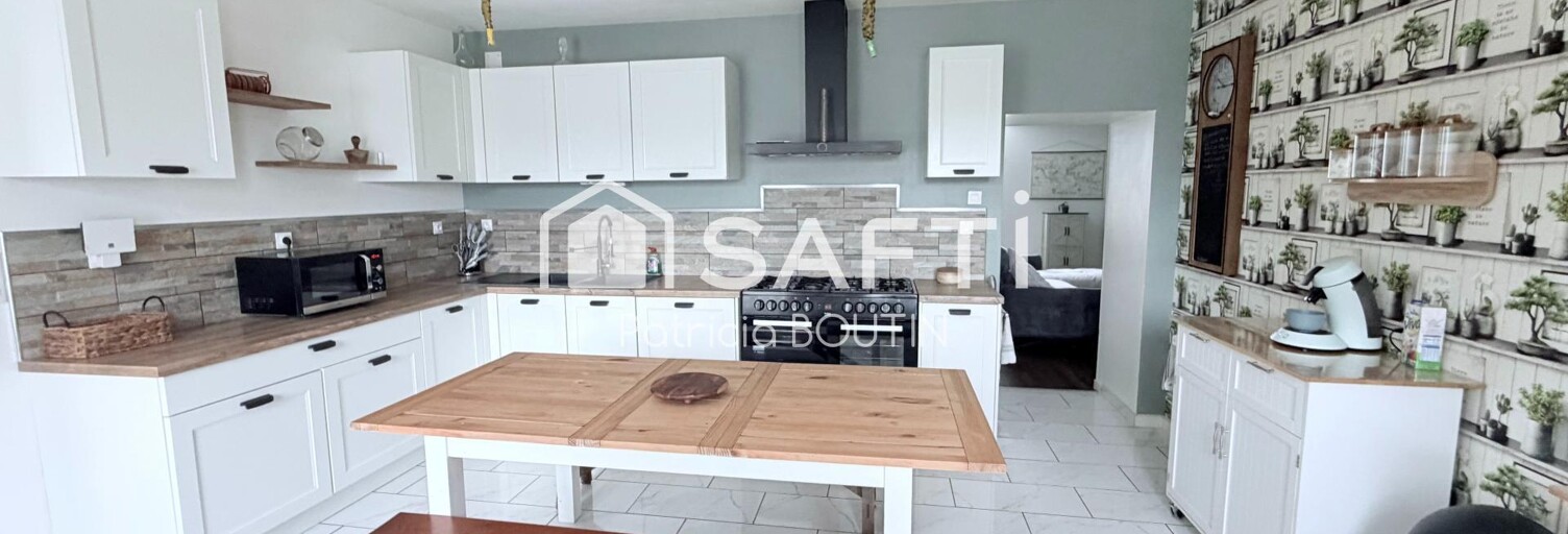 Maison 8 Pièces 217 m² à vendre à Saint-Romans-lès-Melle (79500)