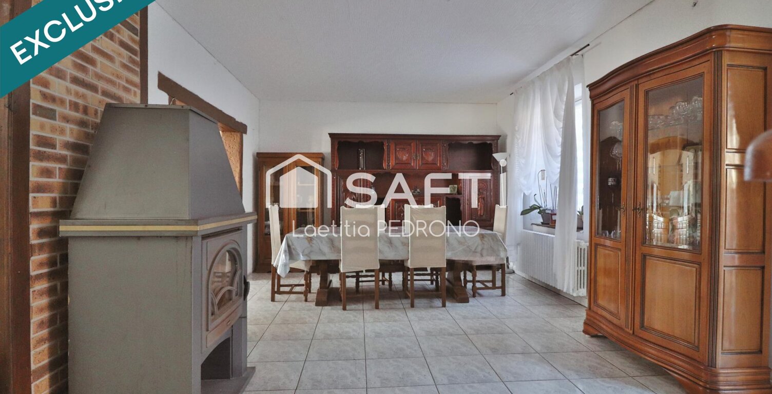 Maison avec jardin, garage et dépendances — photo 1