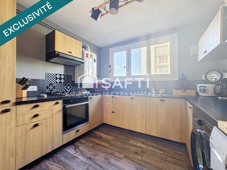 EXCLUSIVITÉ - Brest - Appartement T4 lumineux, grand balcon et cave — photo 1